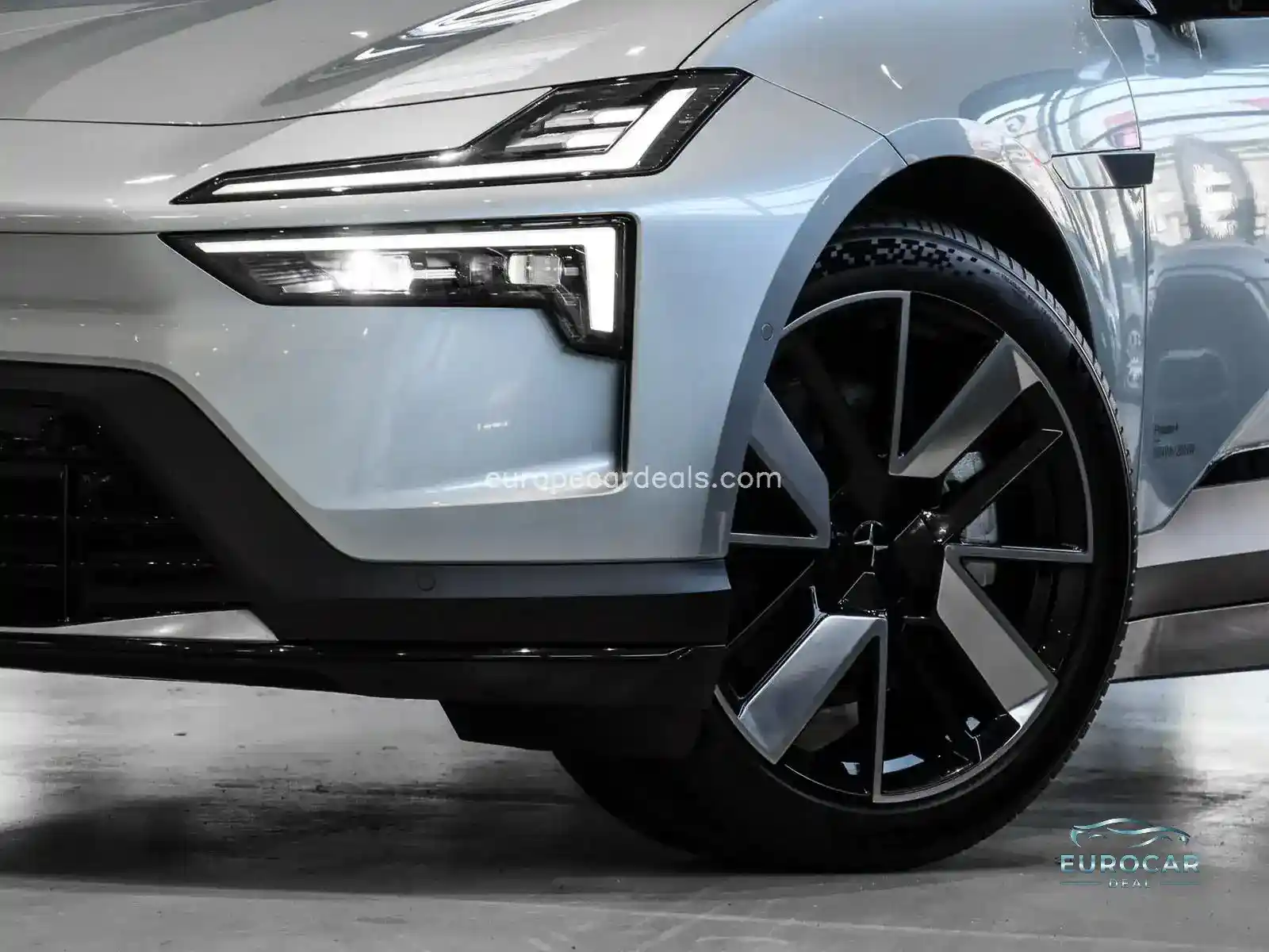 Polestar 4