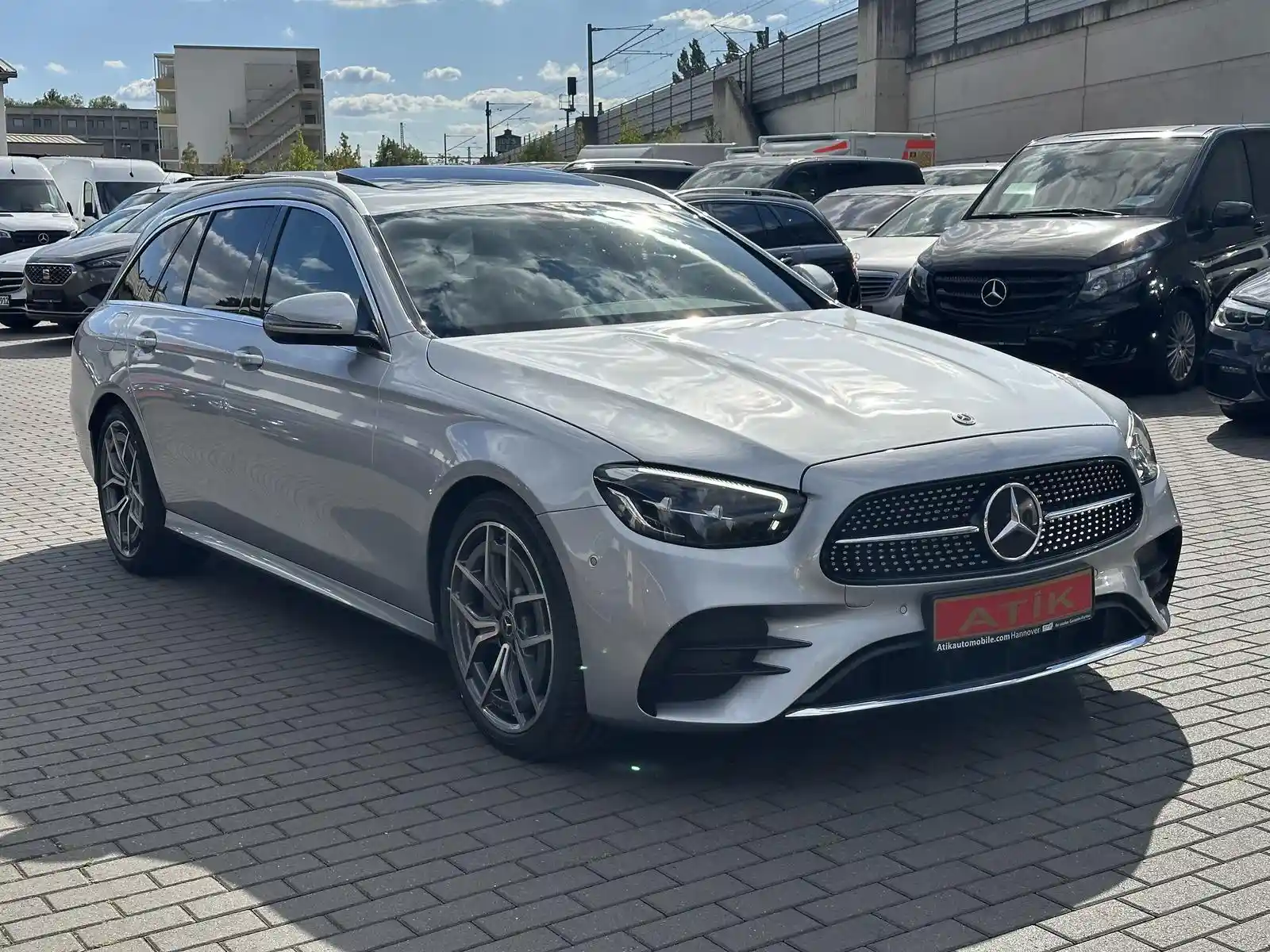Mercedes-Benz E 220