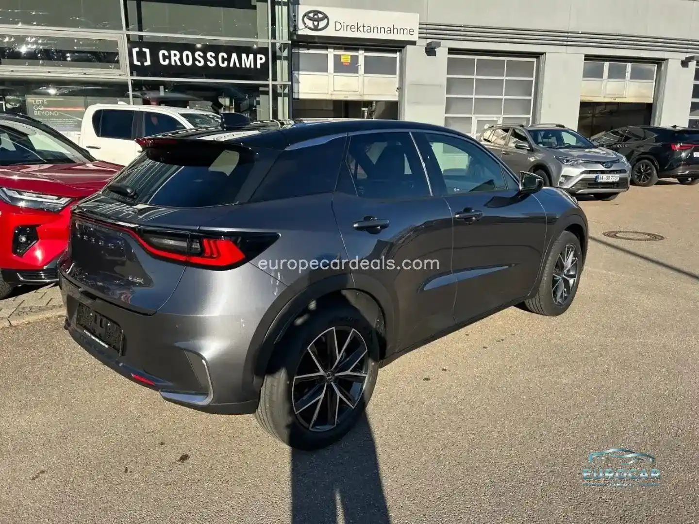 Lexus LBX