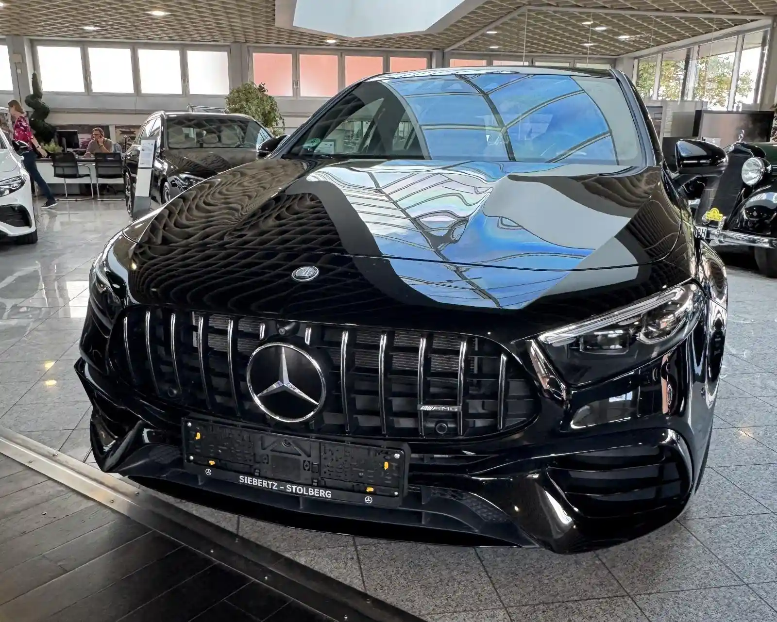 Mercedes-Benz A 45 AMG