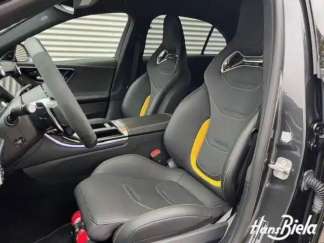 Mercedes-Benz C 63 AMG