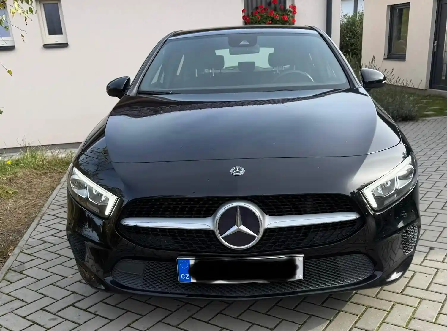 Mercedes-Benz A 180
