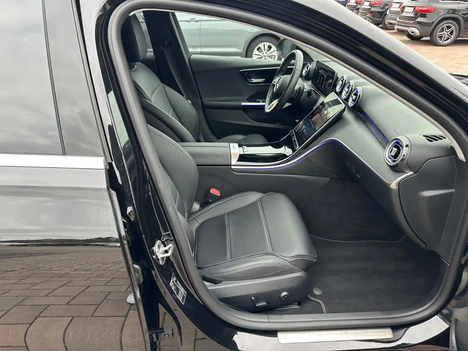 Mercedes-Benz C 200