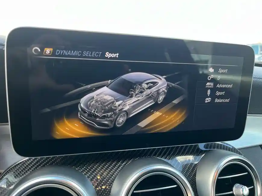 Mercedes-Benz C 63 AMG
