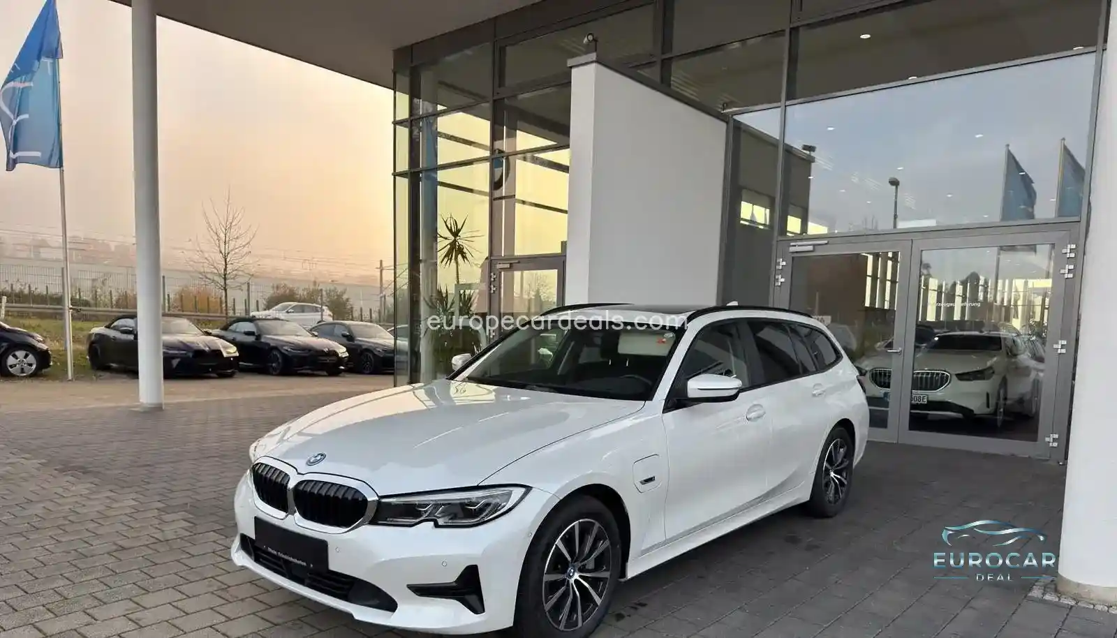BMW 330