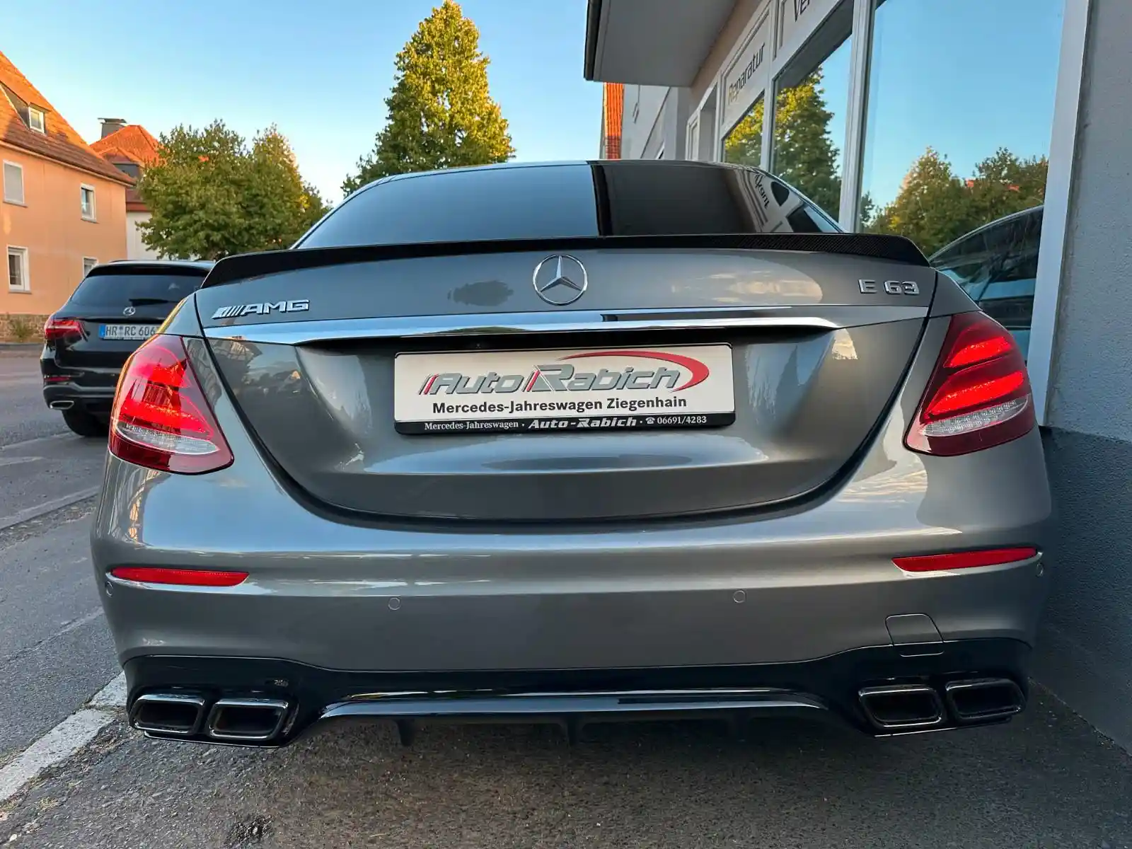 Mercedes-Benz E 63 AMG