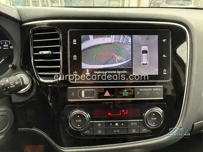 Mitsubishi Plug-in Hybrid Outlander