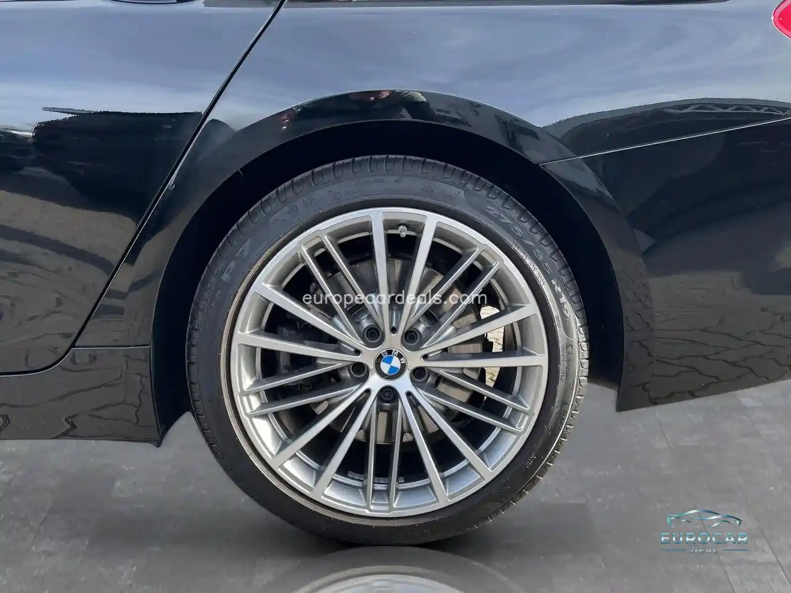 BMW 530