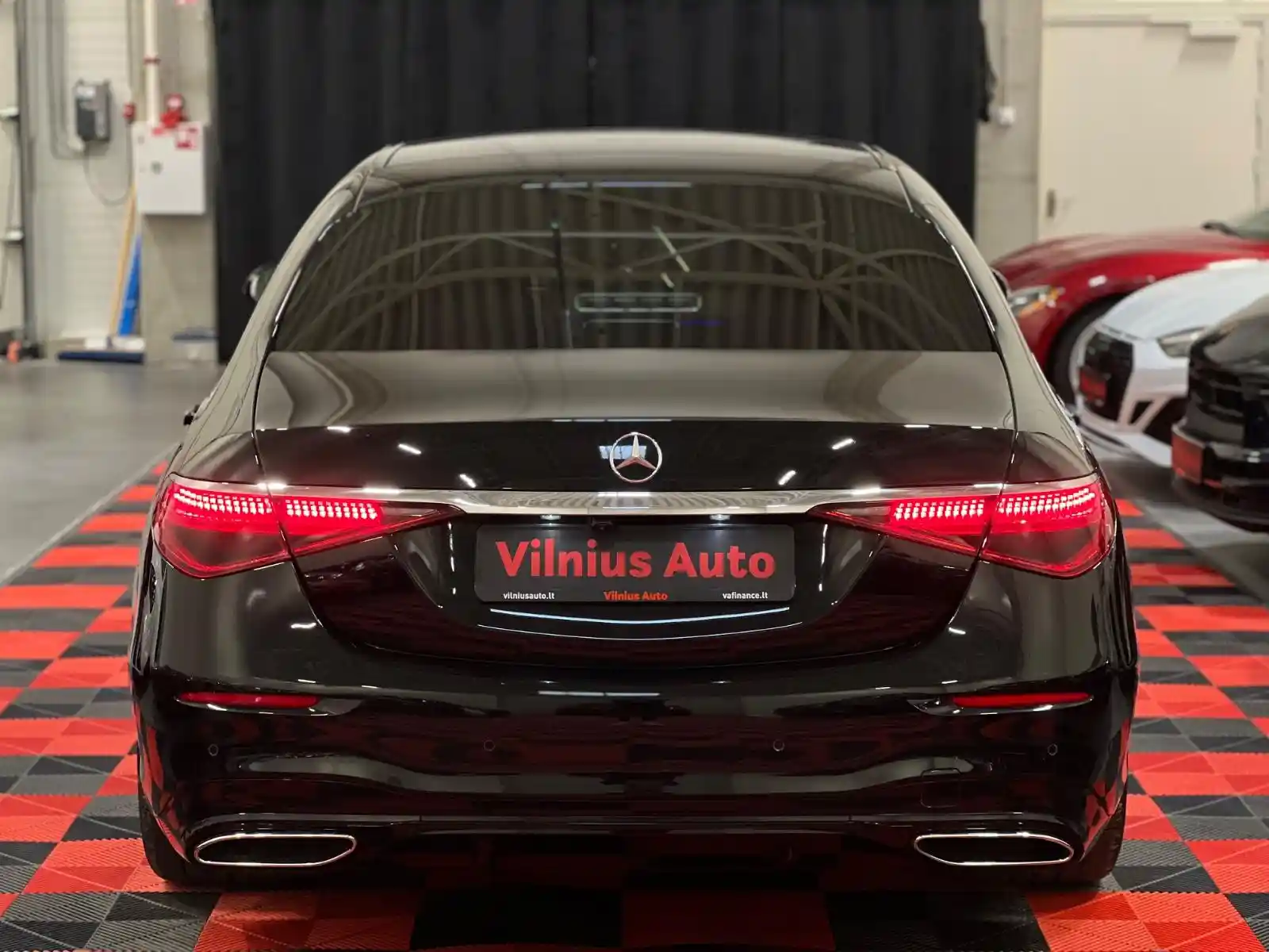 Mercedes-Benz S 400