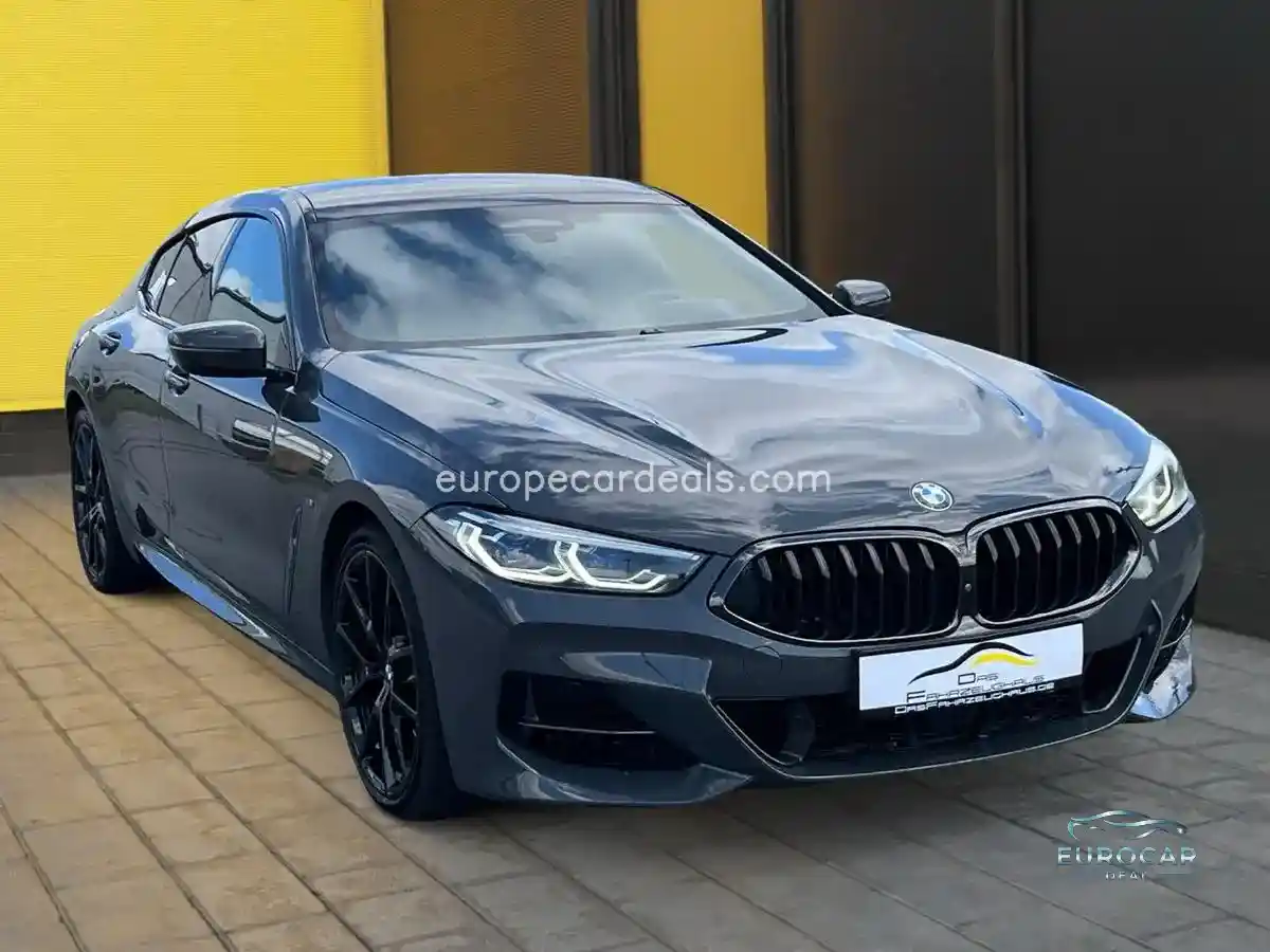 BMW 840