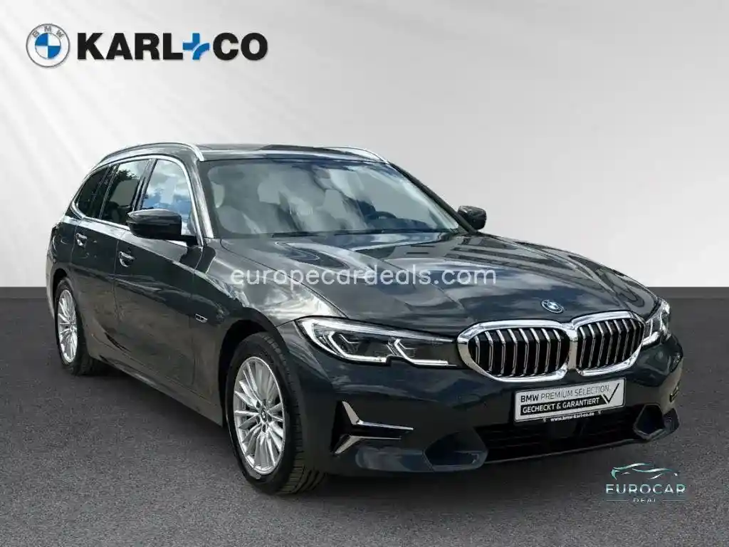 BMW 330