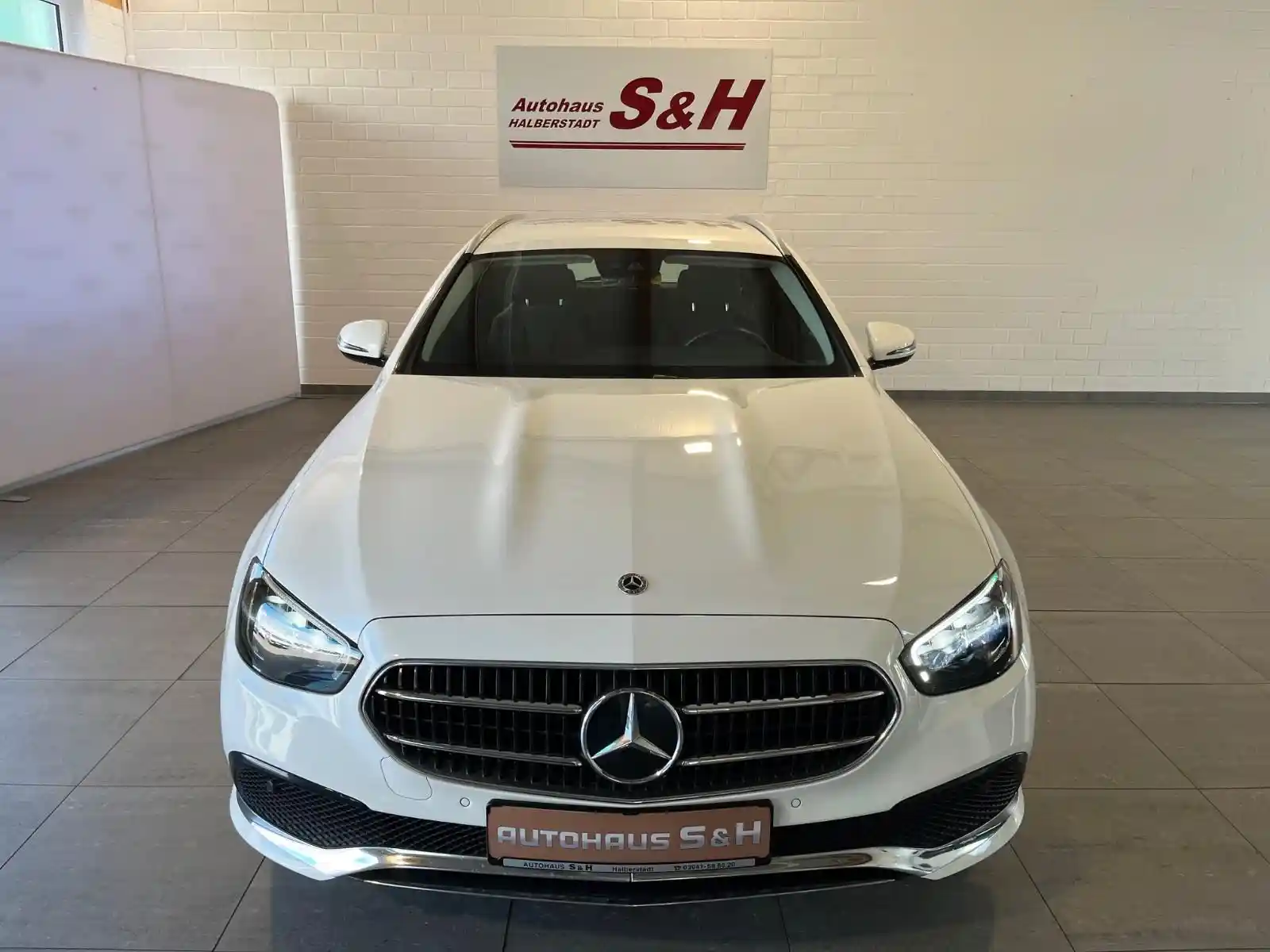 Mercedes-Benz E 220