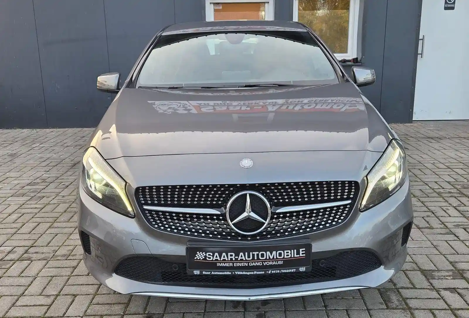 Mercedes-Benz A 180