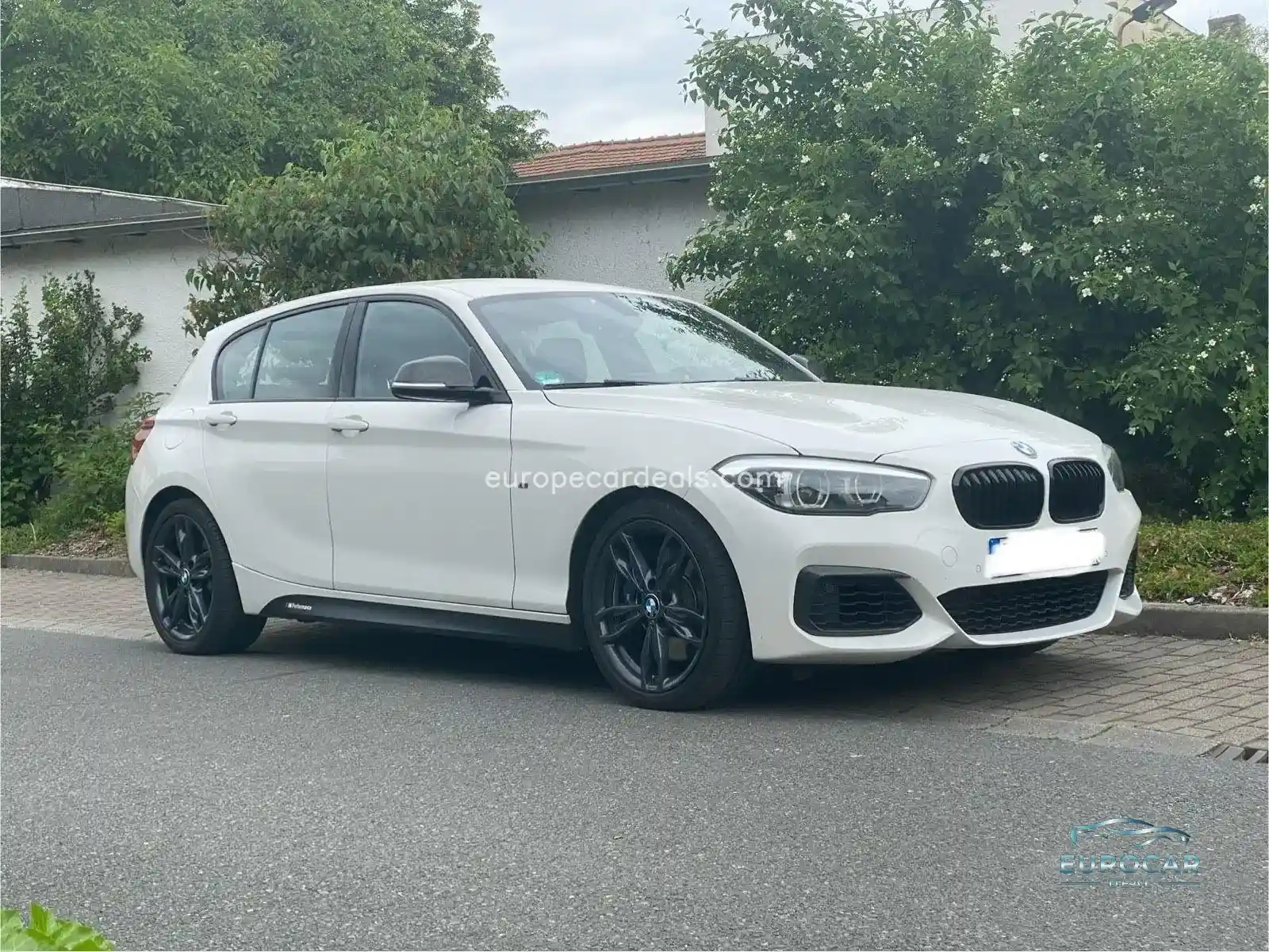 BMW M140i