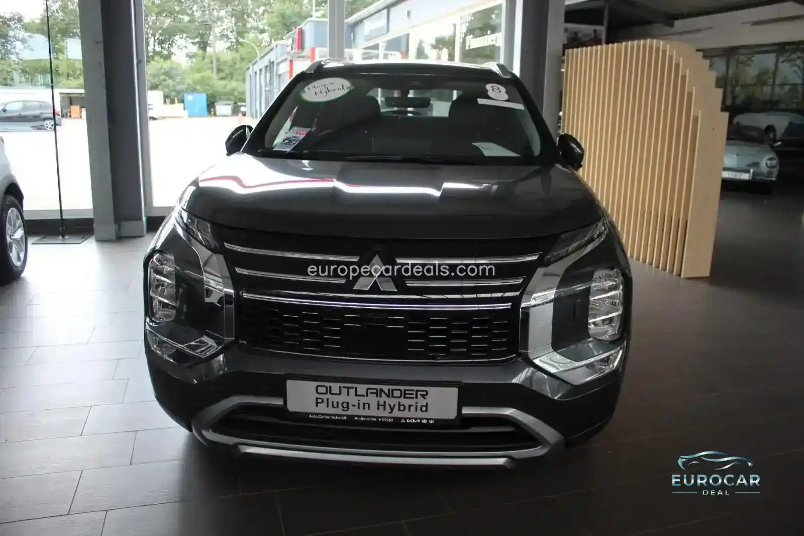 Mitsubishi Plug-in Hybrid Outlander