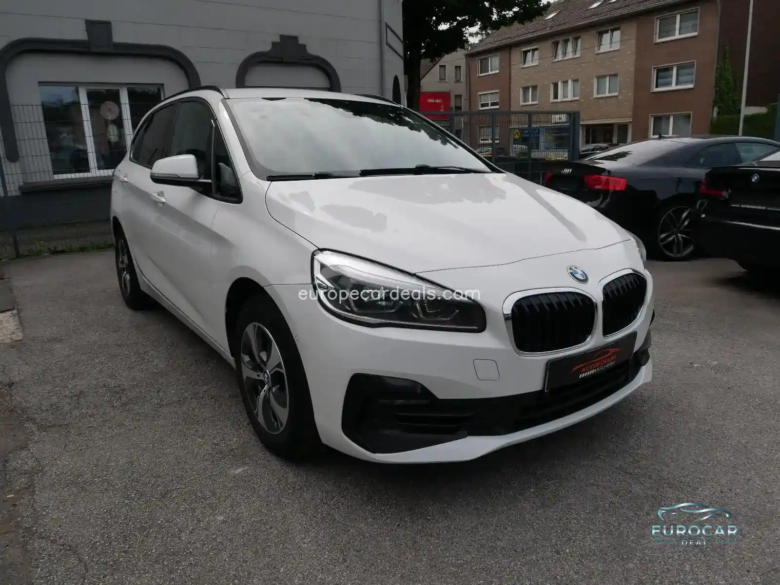 BMW 216