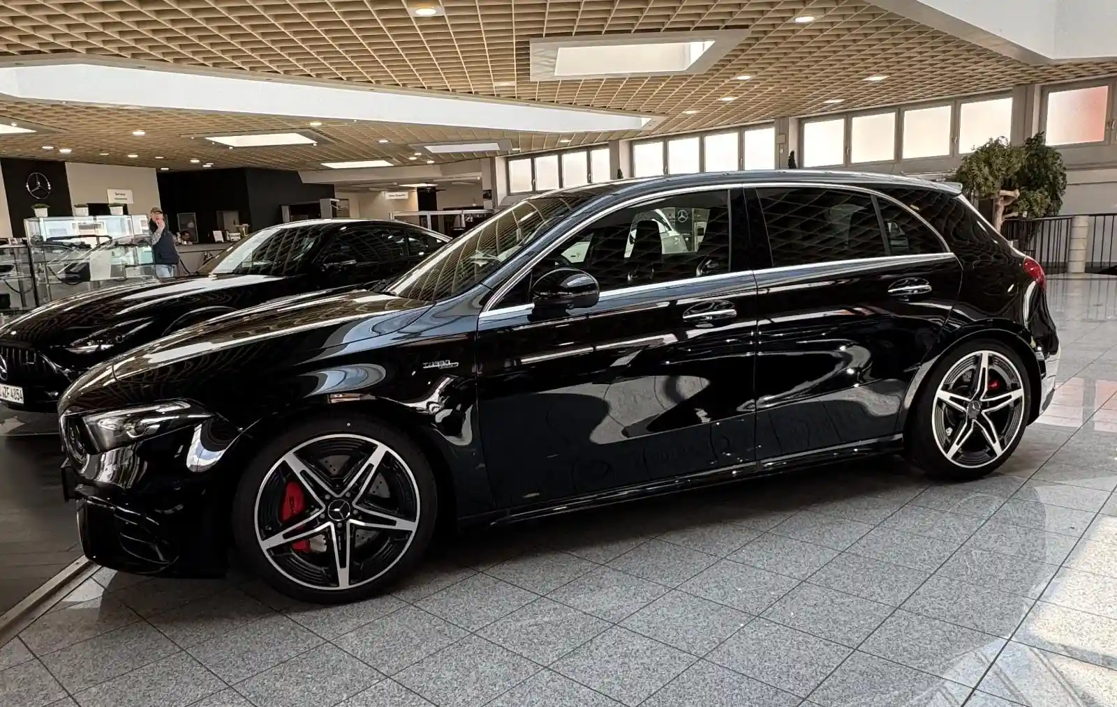 Mercedes-Benz A 45 AMG