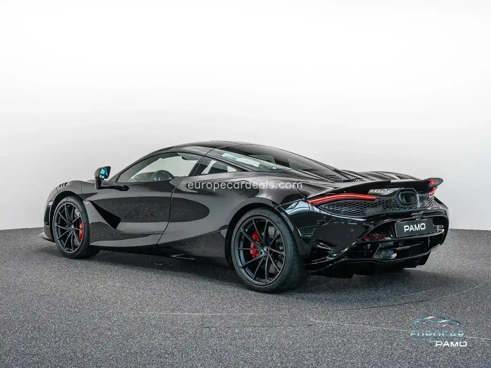 McLaren 750S