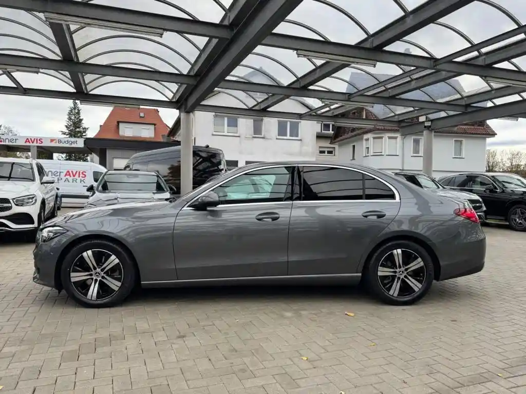 Mercedes-Benz C 200