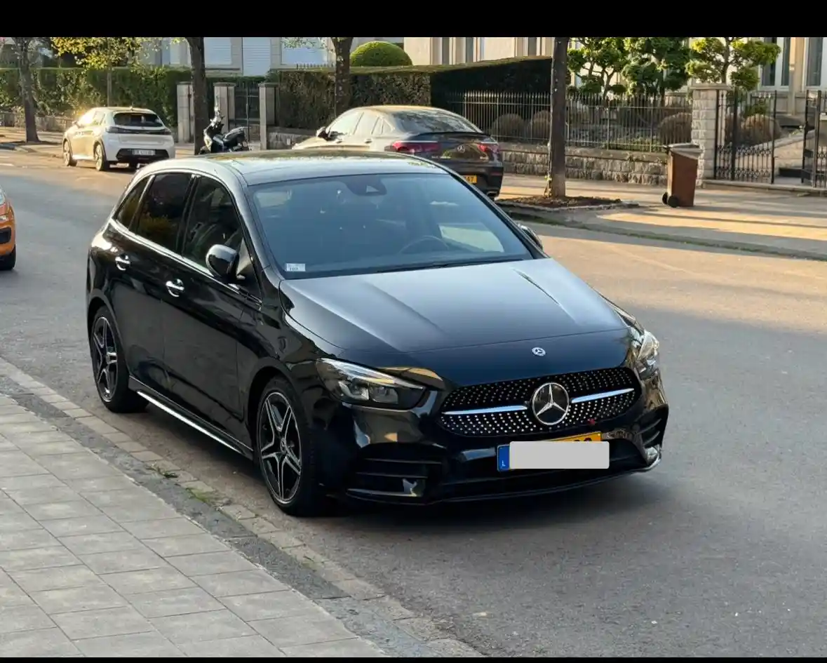 Mercedes-Benz B 200