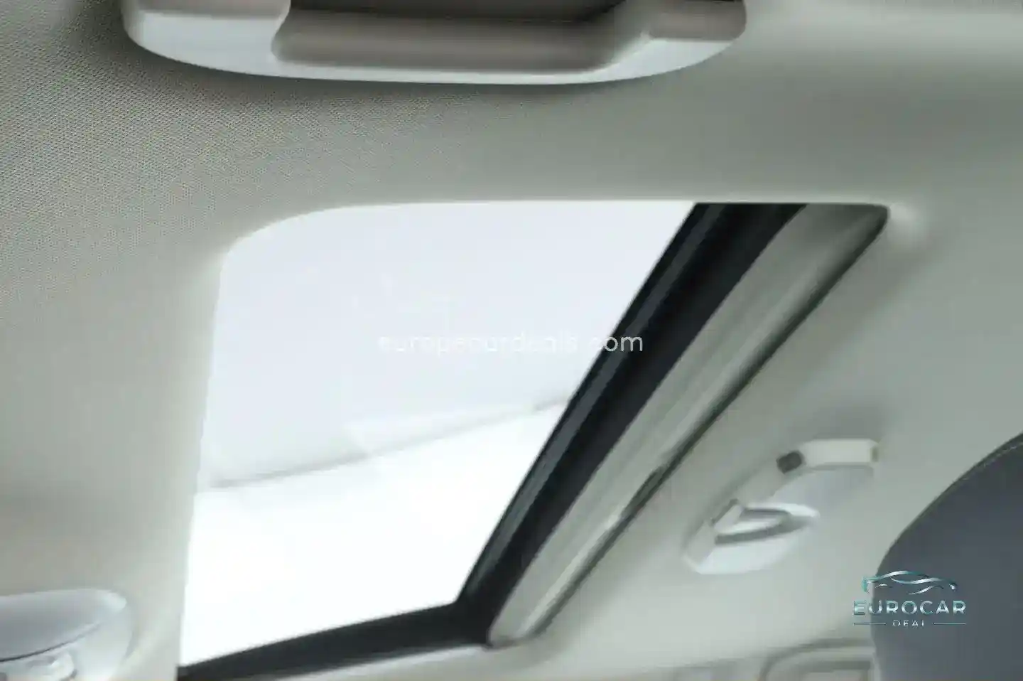 Infiniti Q70