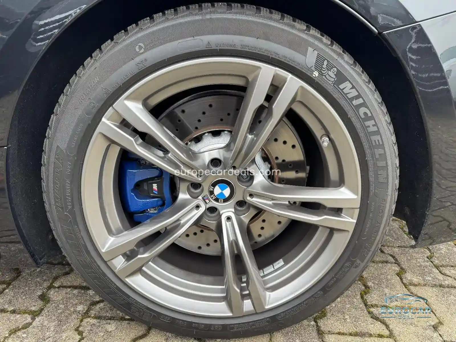 BMW M8