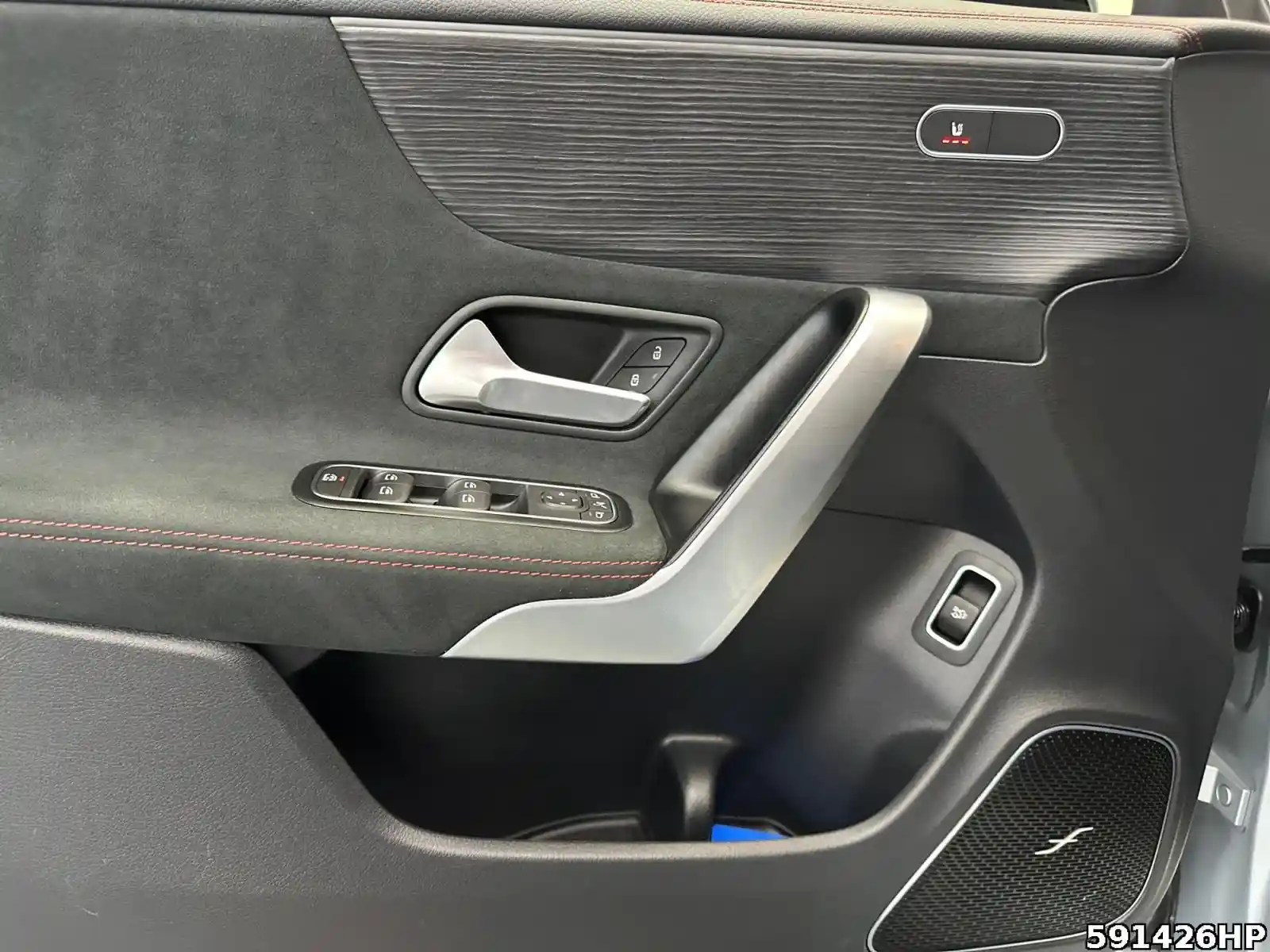 Mercedes-Benz CLA 220