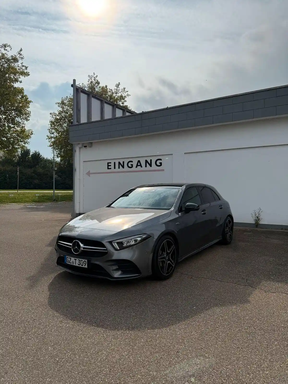 Mercedes-Benz A 35 AMG