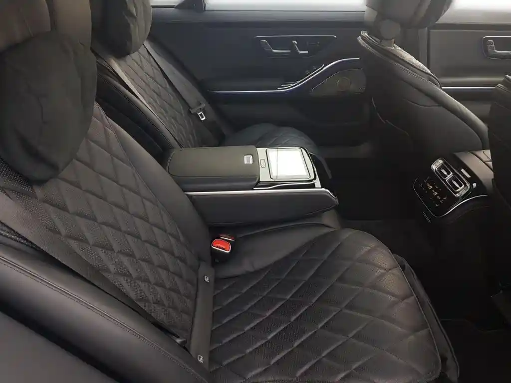 Mercedes-Benz S 580