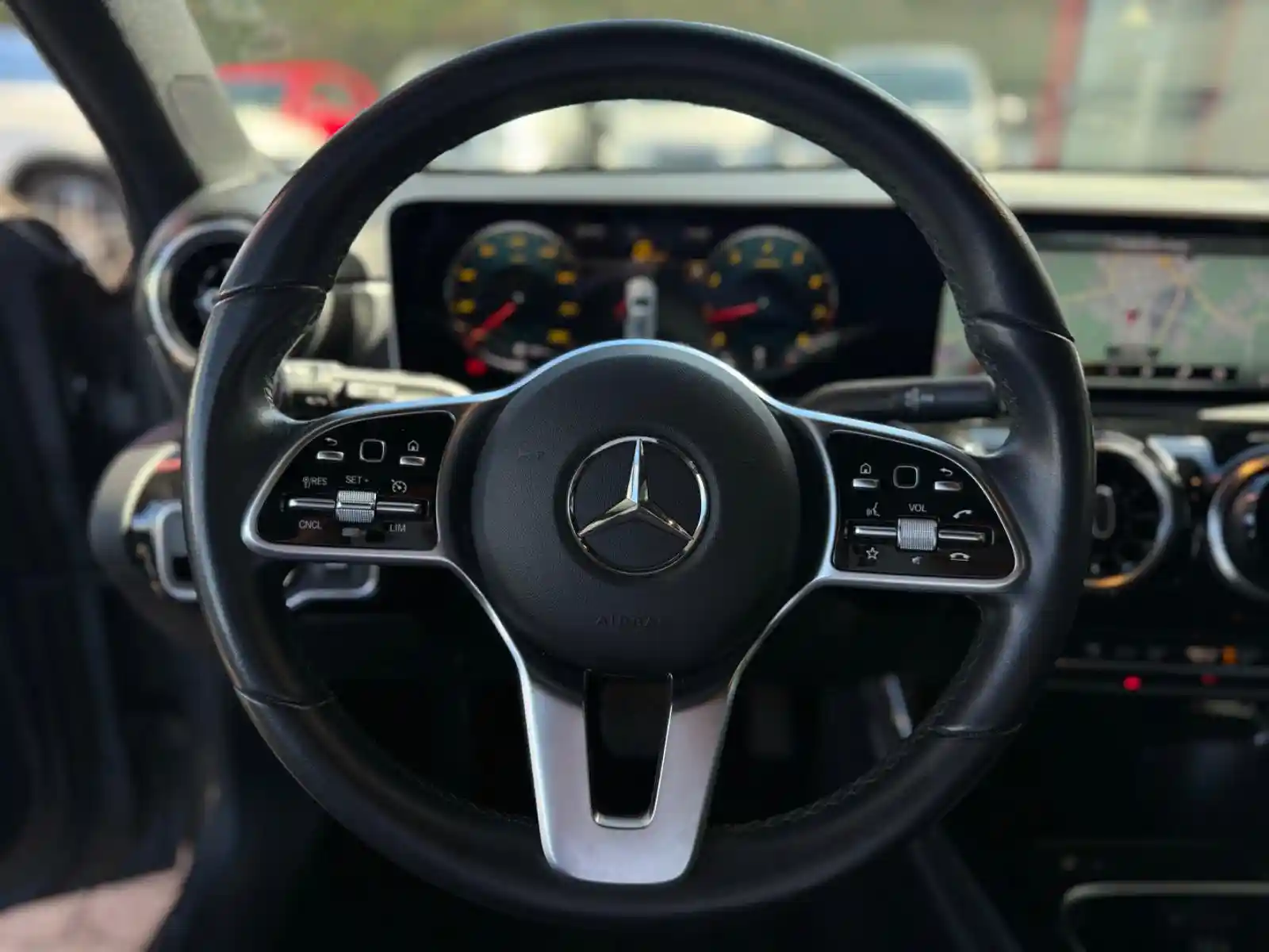 Mercedes-Benz A 180