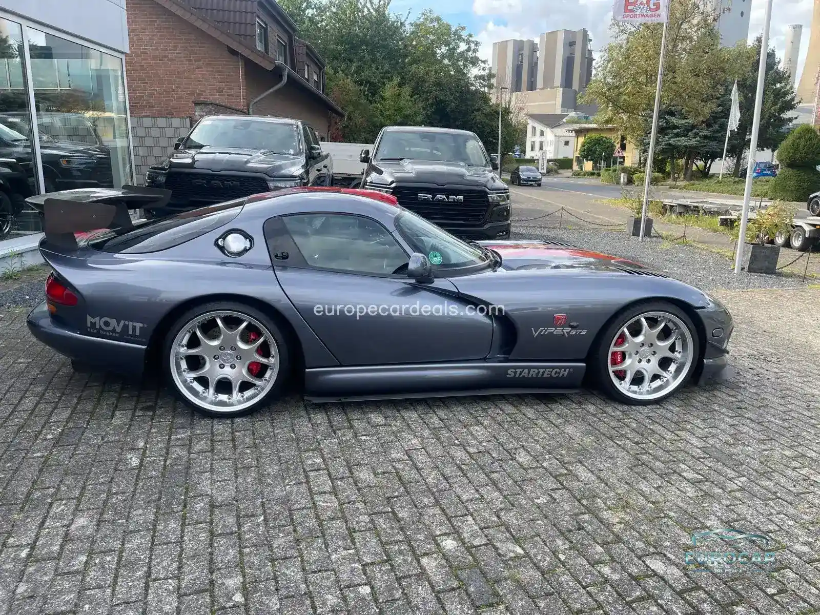Dodge Viper