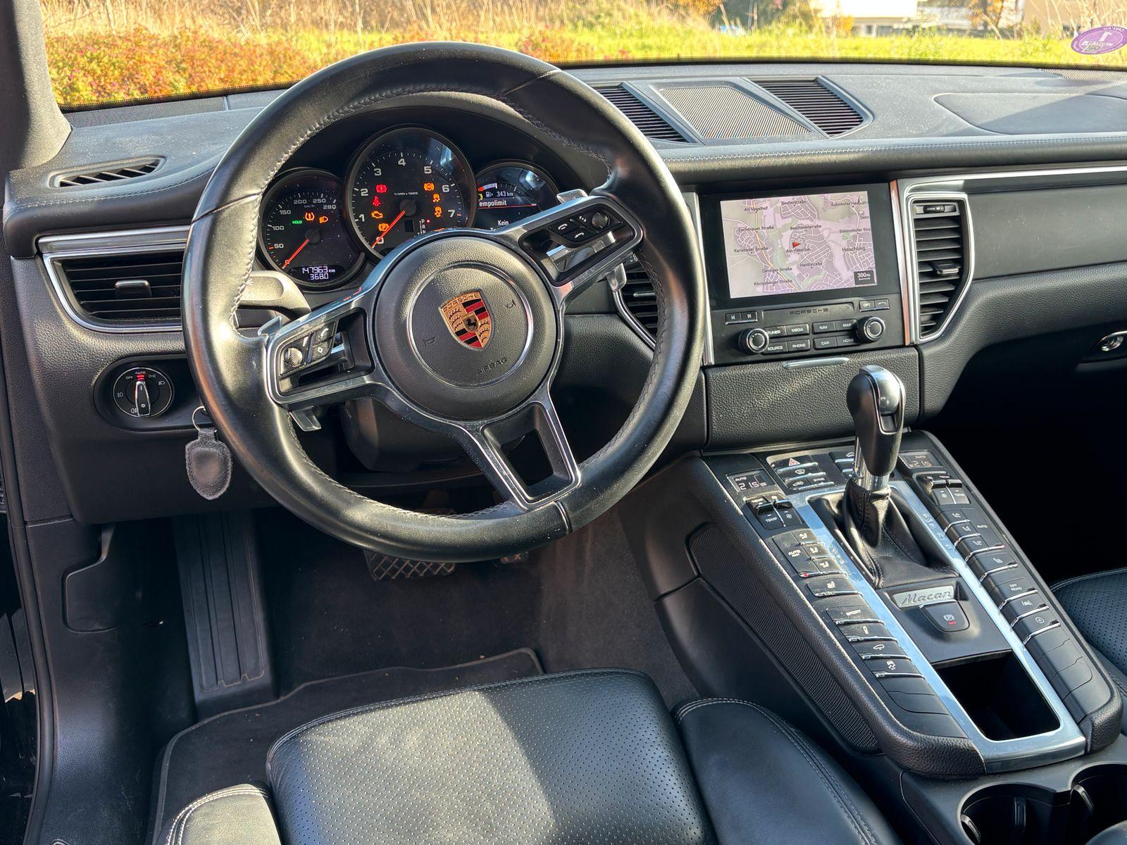 Porsche Macan