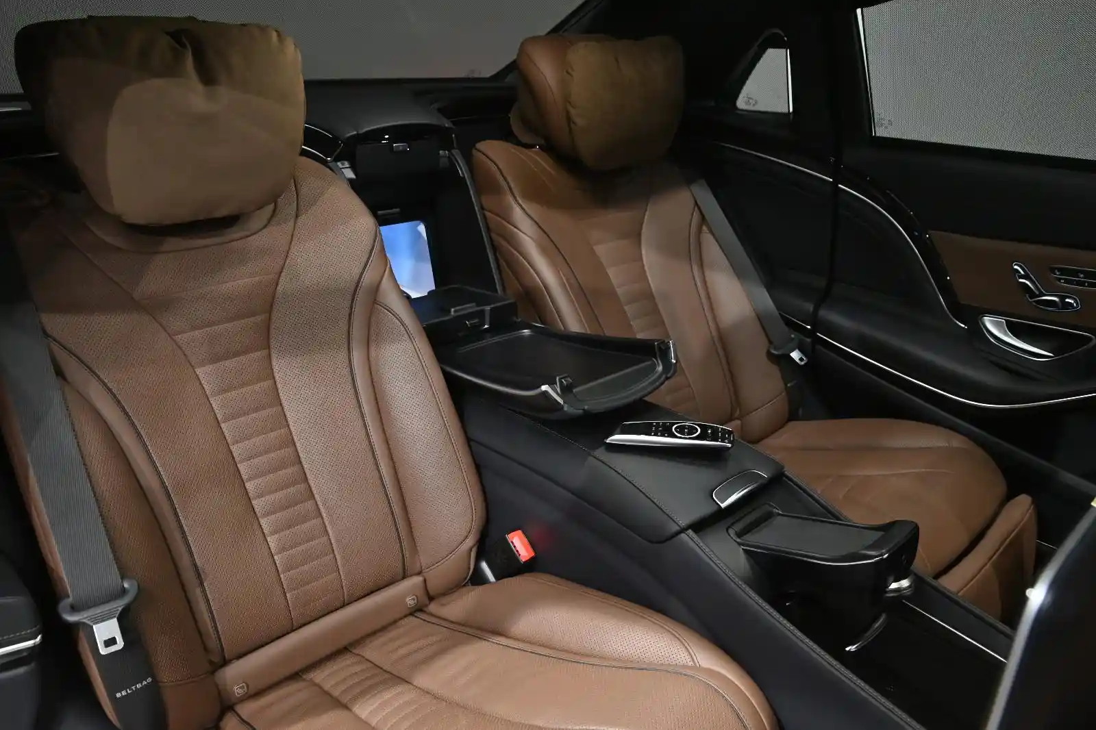Mercedes-Benz S 560