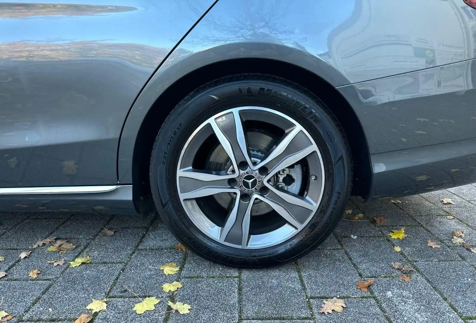Mercedes-Benz C 180