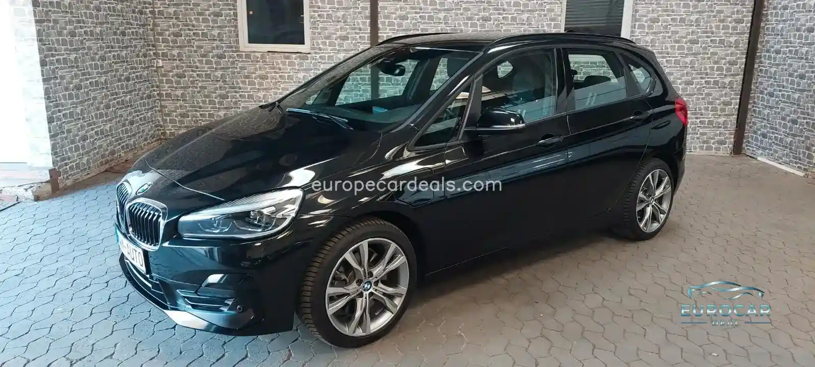 BMW 225