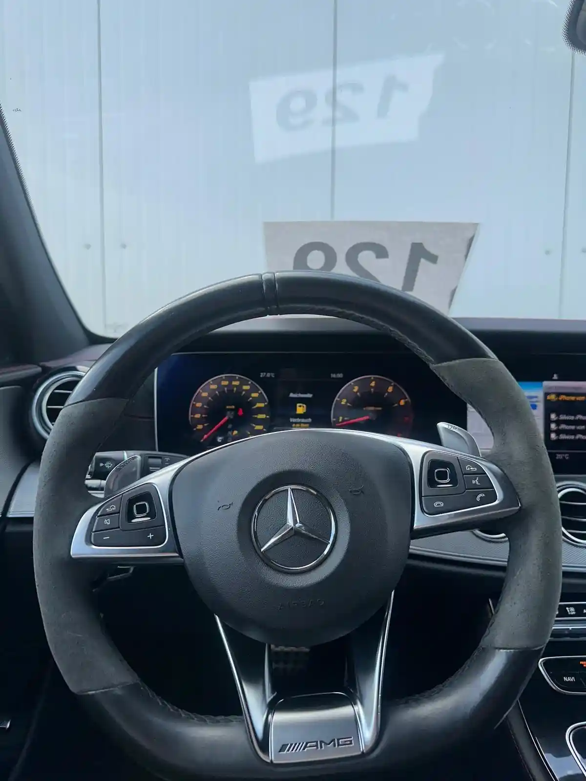 Mercedes-Benz E 43 AMG