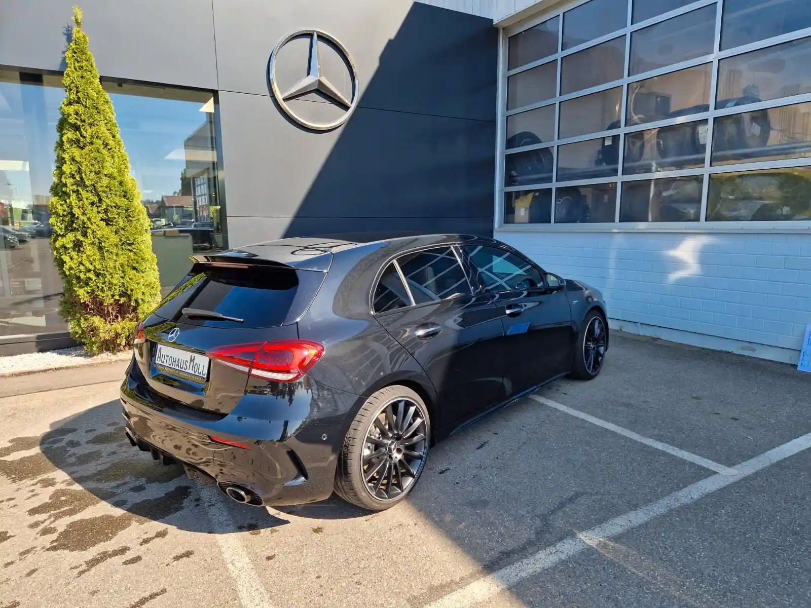 Mercedes-Benz A 35 AMG