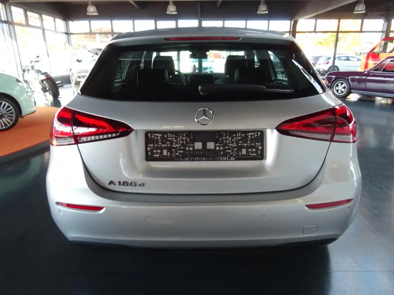 Mercedes-Benz A 180
