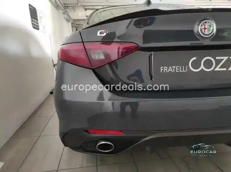 Alfa Romeo Giulia
