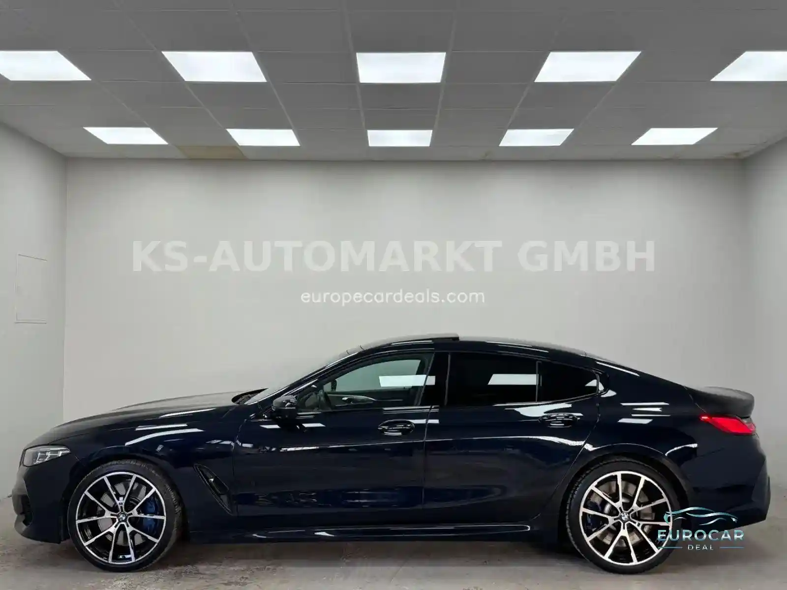 BMW M850