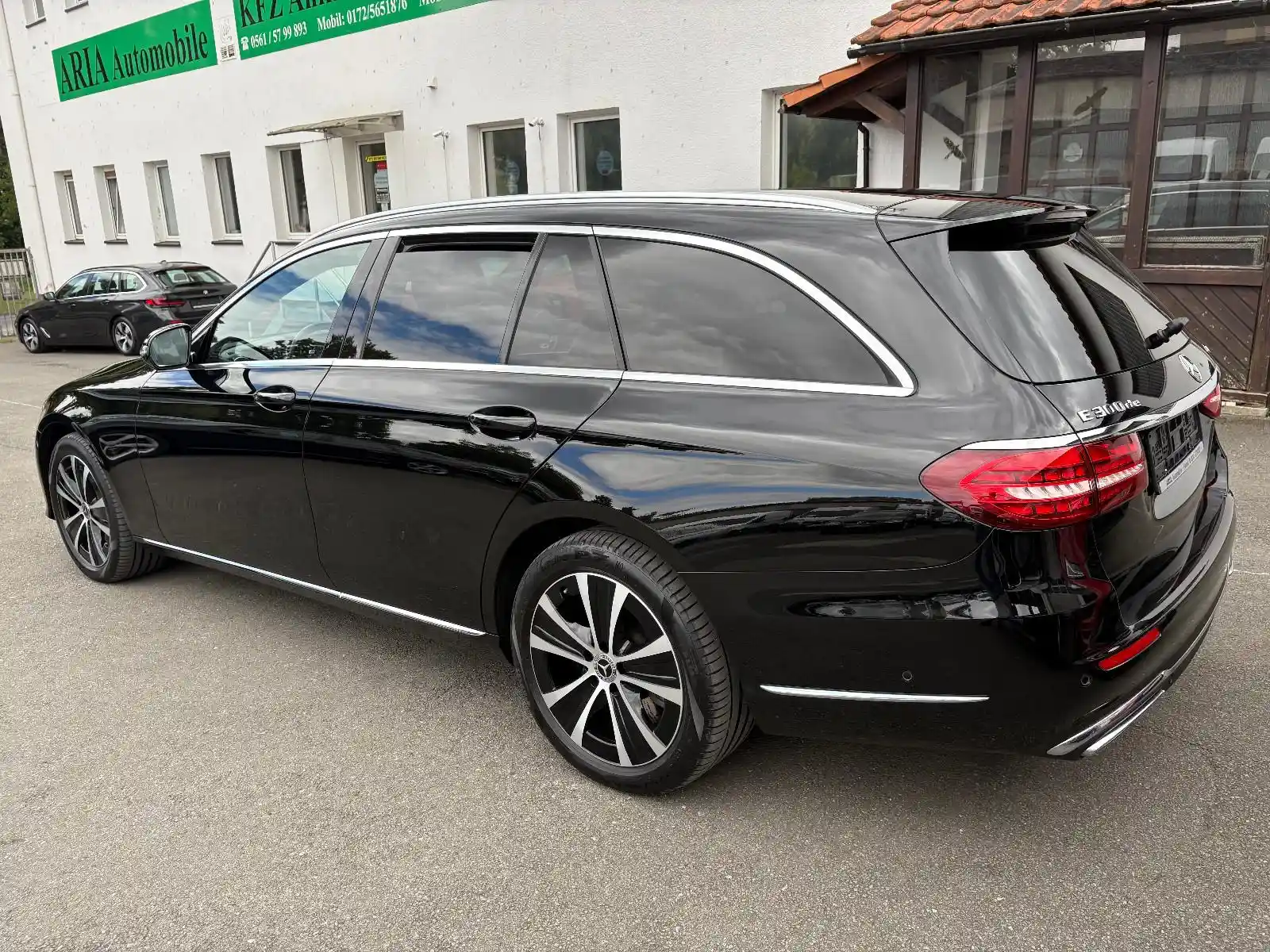 Mercedes-Benz E 300