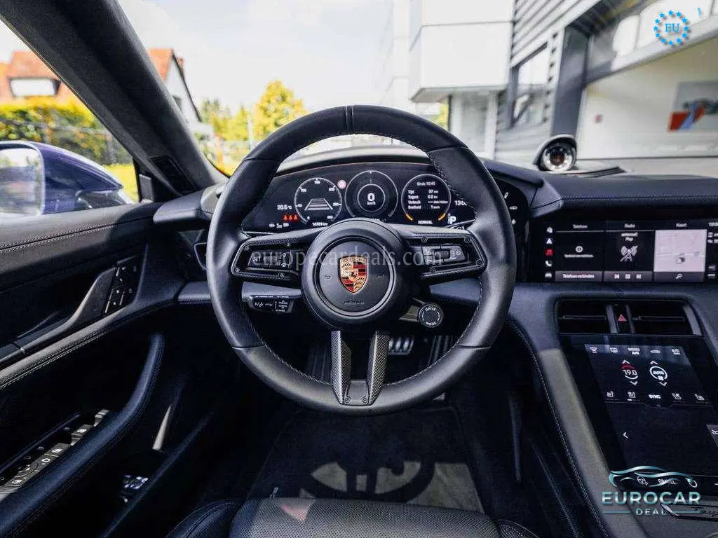 Porsche Taycan