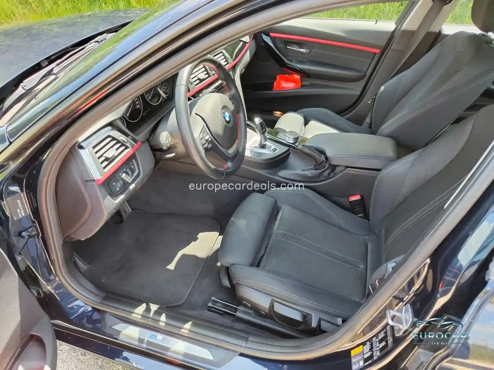 BMW 330