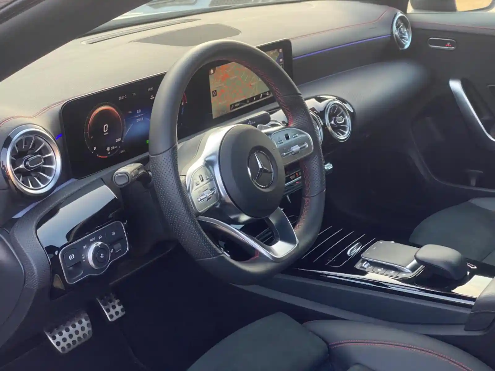 Mercedes-Benz CLA 250