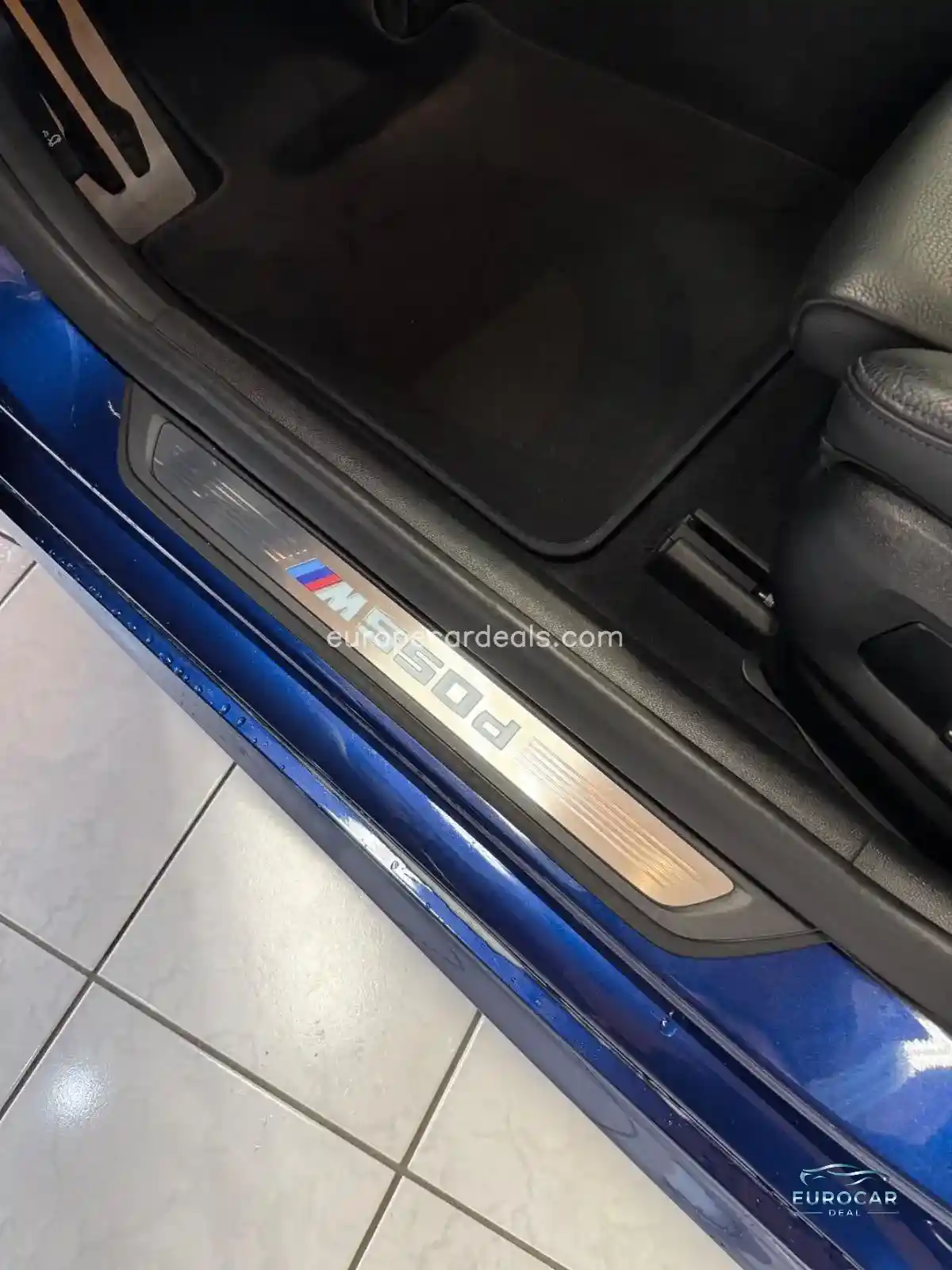 BMW M550
