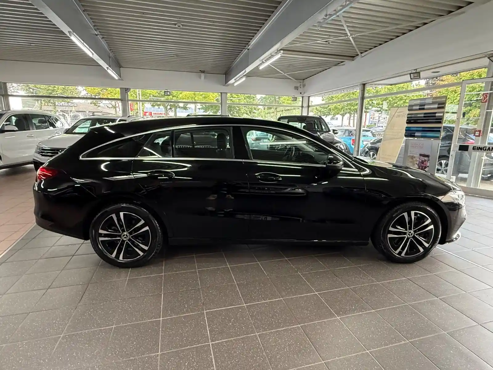 Mercedes-Benz CLA 200 Shooting Brake
