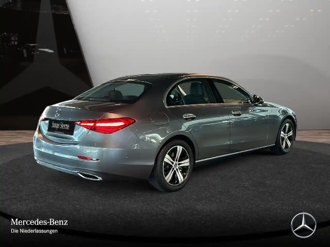 Mercedes-Benz C 180
