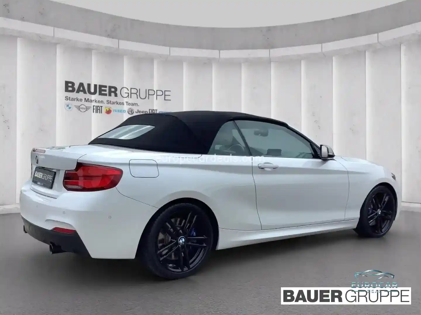 BMW M240i