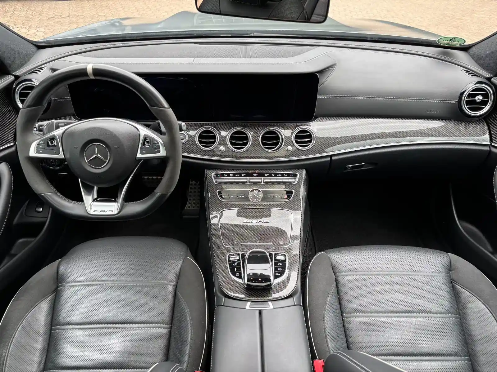 Mercedes-Benz E 63 AMG