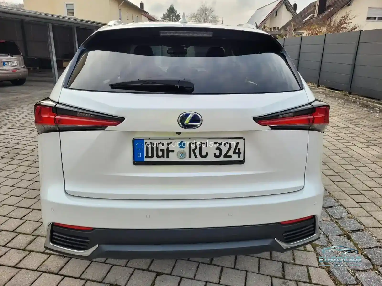 Lexus NX 300